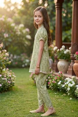 Green and white printed cotton festive wear kurta set 3
