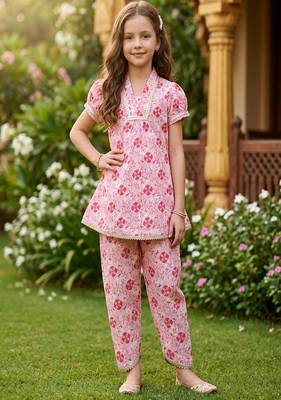 Pink and white printed cotton festive wear kurta set 1