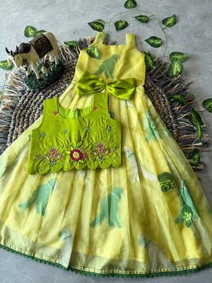 Kids yellow soft organza zari weaving gown with raw silk maggam embroidery work koti 2