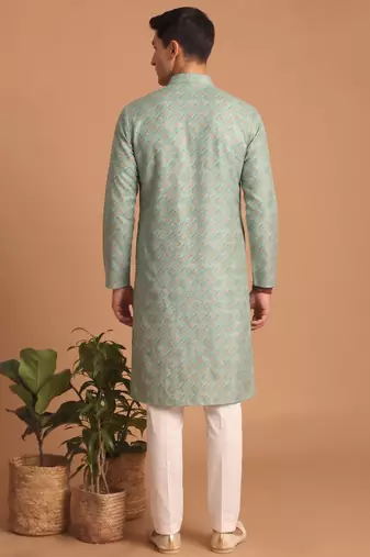 Men multicolor cotton blend digital print kurta set