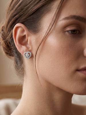 925 silver heart sparkle stud earrings for women 2