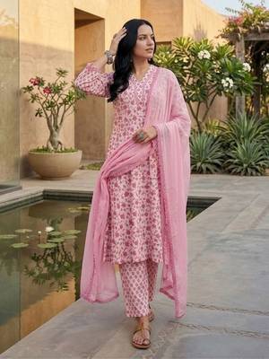Jaipuri Floral Cotton Flared Sleeve Lace Detailed Kurta with Trouser & Dupatta 1