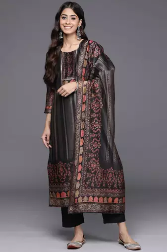 Ethnic Motifs Printed Regular Chanderi Silk Kurta with Trousers & With Dupatta