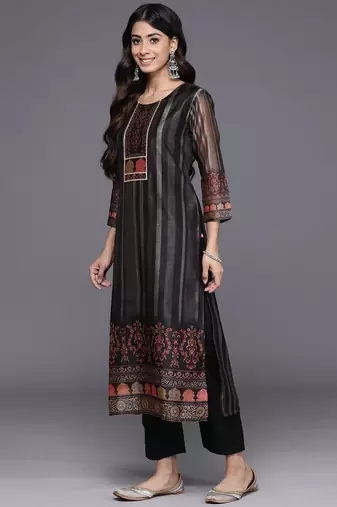 Ethnic Motifs Printed Regular Chanderi Silk Kurta with Trousers & With Dupatta