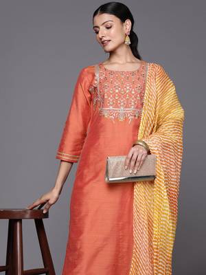 Women Embroidered Sequinned Kurta with Trousers & With Dupatta 2