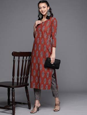 Women Rust Floral Printed Pure Cotton Kurta with Palazzos 1