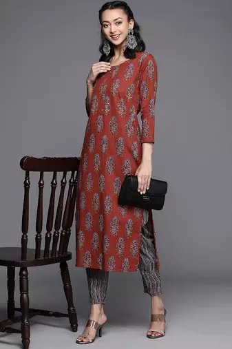 Women Rust Floral Printed Pure Cotton Kurta with Palazzos