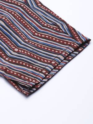Women Rust Floral Printed Pure Cotton Kurta with Palazzos 7