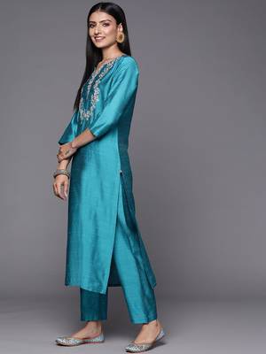 Turquoise Blue Thread Embroidered Yoke Kurta with Trouser with Printed Dupatta 6