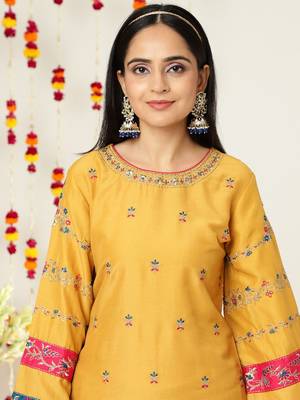 Floral Embroidered Regular Kurta with Palazzos & With Dupatta 2