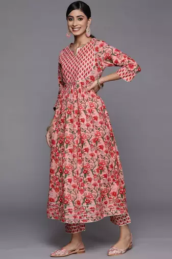 Women Peach-Coloured Floral Printed Empire Gotta Patti Pure Cotton Kurta with Trousers & With