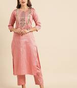 Women Pink & Gold-Toned Embroidered Kurta with Trousers