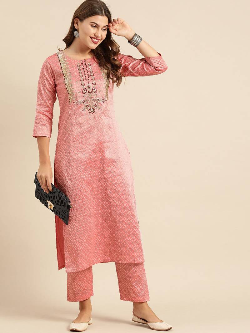 Women Pink & Gold-Toned Embroidered Kurta with Trousers