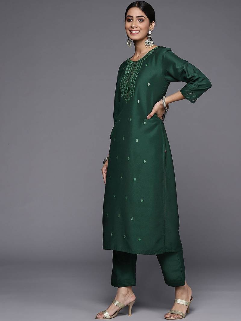 Women Green Ethnic Motifs Embroidered Kurta with Trousers & Dupatta