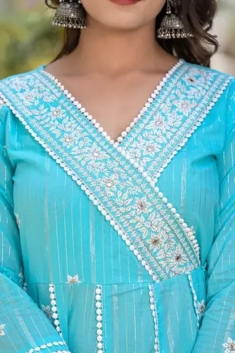 Thread Embroidered Anarkali Kurta With Trouser & Dupatta
