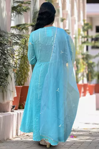 Thread Embroidered Anarkali Kurta With Trouser & Dupatta