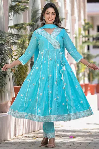 Thread Embroidered Anarkali Kurta With Trouser & Dupatta