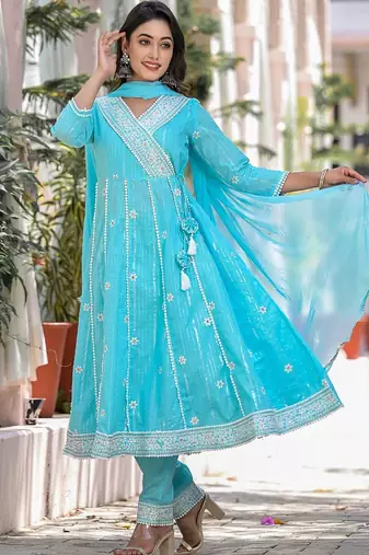 Thread Embroidered Anarkali Kurta With Trouser & Dupatta