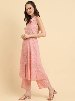 Pink Floral Printed Regular Kurta with Trousers 4