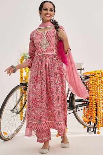 Pink Ethnic Motifs Printed Thread Work Straight Kurta & Trousers With Dupatta