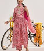 Pink Ethnic Motifs Printed Thread Work Straight Kurta & Trousers With Dupatta