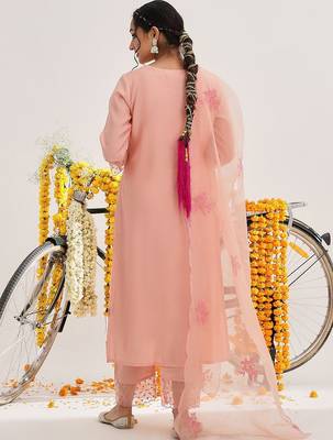 Floral Embroidered Sequinned Kurta & Trousers With Dupatta 6