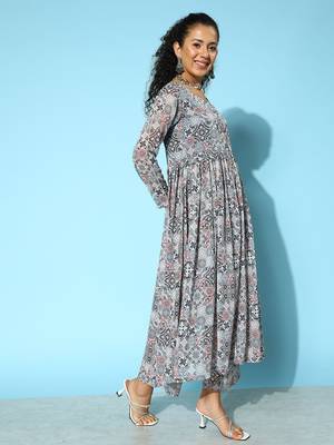 Printed Silk Georgette Kurta with Trousers 4