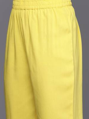 Floral Printed Regular Thread Work Kurta With Trousers & Dupatta 3