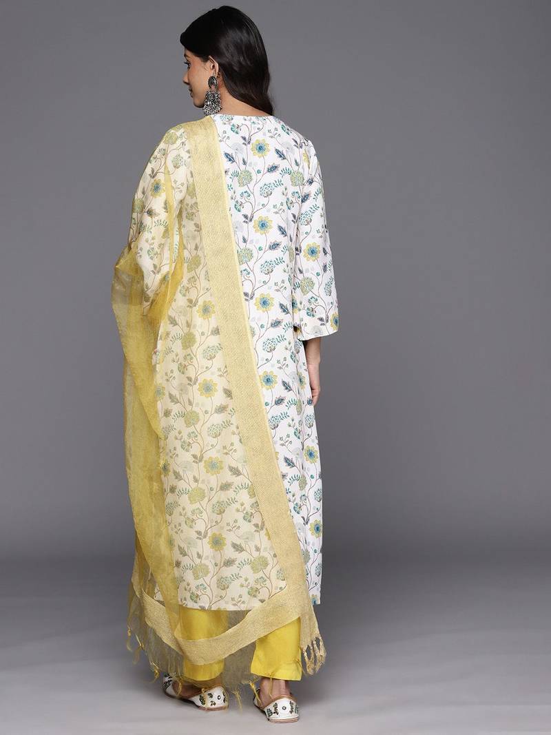 Floral Printed Regular Thread Work Kurta With Trousers & Dupatta