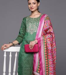 Women Ethnic Motifs Embroidered Kurta with Trousers & With Dupatta