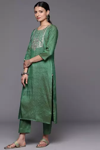 Women Ethnic Motifs Embroidered Kurta with Trousers & With Dupatta
