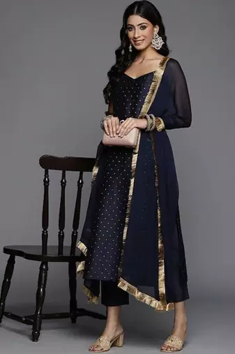 Women Abstract Printed Kurta with Trousers & With Dupatta