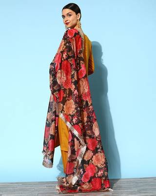 Women Ethnic Motifs Silk Blend Hyper Texture Kurta Set 4