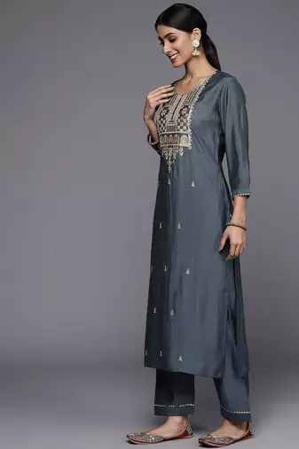 Women Grey Ethnic Motifs Yoke Design Mirror Work Kurta with Trousers & With Dupatta