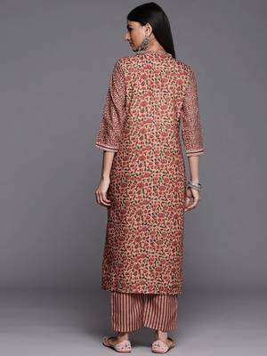 Women Peach-Coloured Ethnic Motifs Printed Kurta with Trousers 5