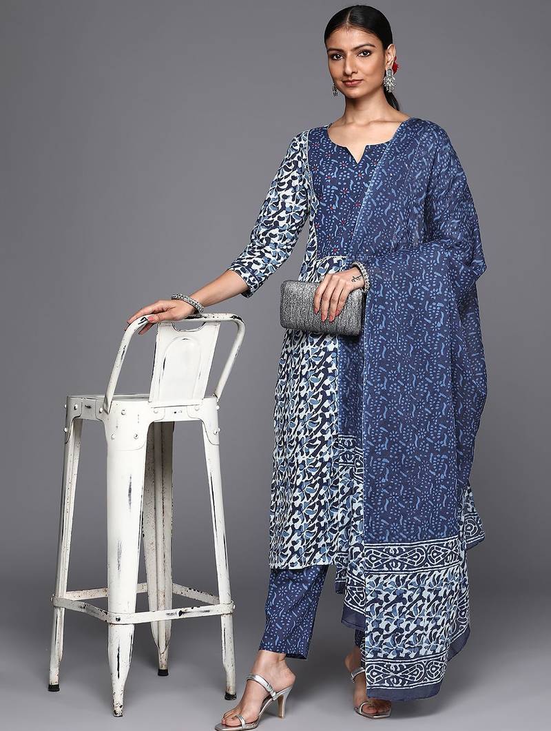 Women Blue Ethnic Motifs Printed Pure Cotton Kurta with Trousers & Dupatta