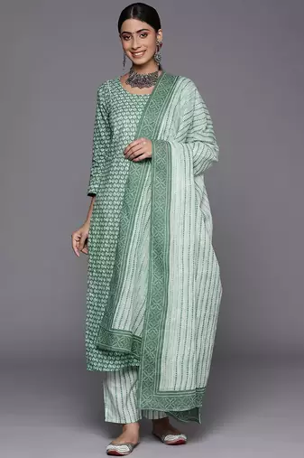 Women Green Floral Printed Pure Cotton Kurta with Trousers & With Dupatta