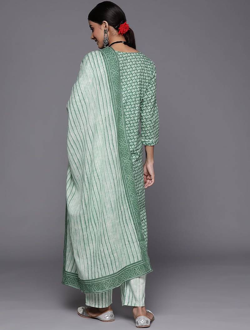 Women Green Floral Printed Pure Cotton Kurta with Trousers & With Dupatta