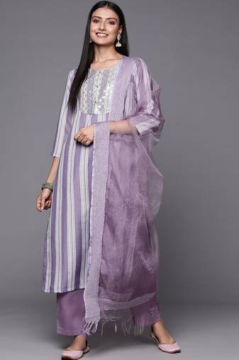 Women Lavender & White Embroidered Kurta with Trousers & Dupatta