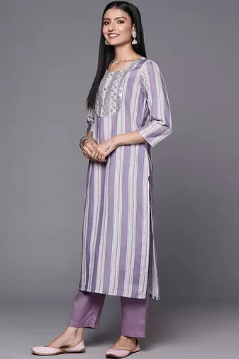 Women Lavender & White Embroidered Kurta with Trousers & Dupatta