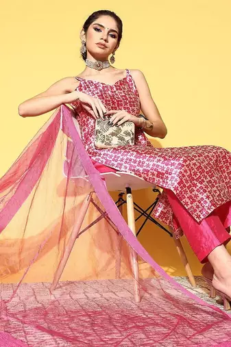 Women Abstract Tussar Silk Spaghetti Straps Kurta Set