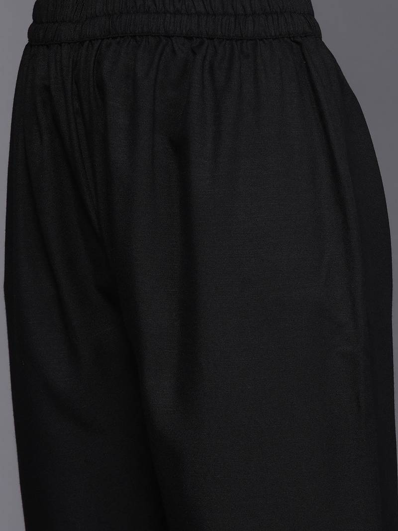 Women Black Printed Kurta with Trousers