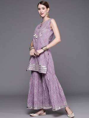 Women Lavender & White Bandhani Pure Cotton Kurti with Sharara & Dupatta 5