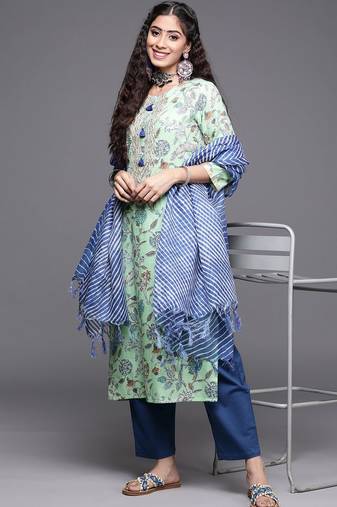 Women Blue Pure Cotton Floral Printed Sequinned Kurta with Trousers & With Dupatta
