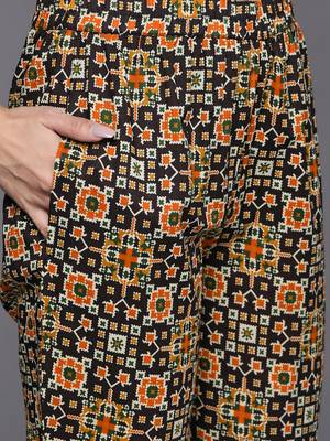 Women Black Ethnic Motifs Printed Patchwork Pure Cotton Kurta with Trousers 3