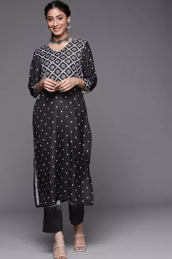 Women Black Ethnic Motifs Printed Kurta with Trousers