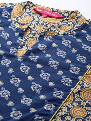 Women Beige & Blue Printed Pure Cotton Kurta with Trousers 2