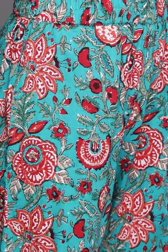 Women Blue & Red Pure Cotton Floral Print Kurta with Sharara & With Dupatta