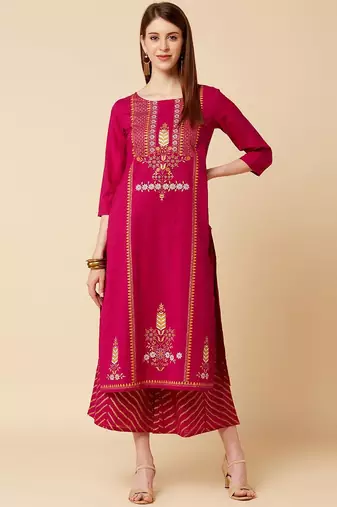 Women Magenta Printed Kurta with Palazzos