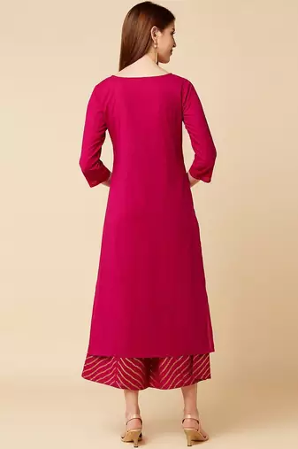 Women Magenta Printed Kurta with Palazzos